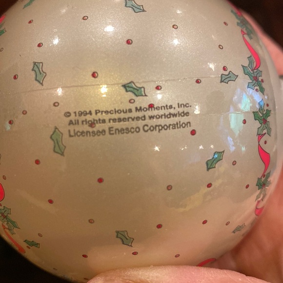 Precious Moments Collectible Glass Ball Ornament 1994 May Christmas Delightful - Picture 5 of 8